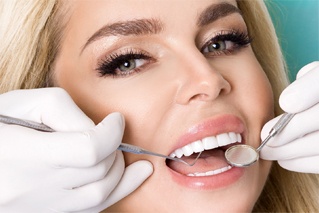 woman at dental appointment