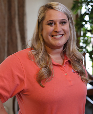 Headshot of registered dental hygienist Shelby