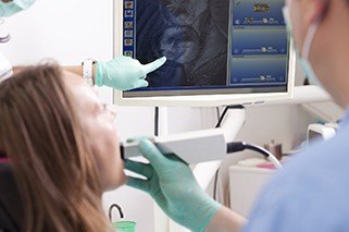 Patient receiving intraoral photos